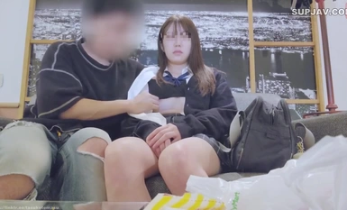 FC2-PPV-4309889 [Nghỉ có hạn 3 ngày] Gái đẹp trên đường về nhà. Cảm giác tuyệt vời đến mức tôi muốn nổ tung...