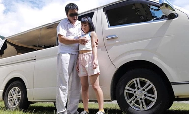 HAZU-003 Shameful exposure hot spring trip with a little boy of my son's classmate "You have a cute face and long obscene nipples" and relentless nipple teasing. Of course, they don't tell each other's parents.