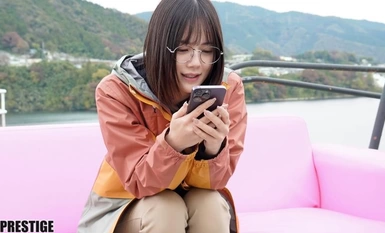 Mosaic Destruction]ABF-073 [Lottery for a signed costume giveaway] Living together in a one-room apartment with a shady girl. A "plain girl who works as a cleaner at a love hotel" and a "no good NEET with insomnia" meet and get fucked messily... Lemu Suzu