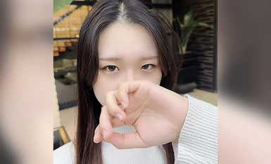 FC2-PPV-4231458 [No] *数量不限！高挑苗条的小枫（18岁）梦想成为顶级模特。她太紧张了，以至于愣住了，我给她做了一次调皮的练习 *附带豪华优惠！