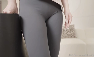 橋本香菜 人妻出軌日記3 瑜伽姐姐的偷情