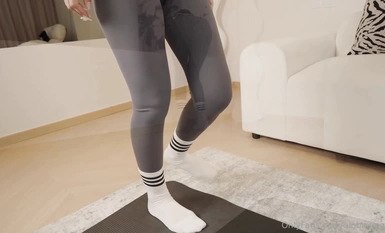 橋本香菜 人妻出軌日記3 瑜伽姐姐的偷情