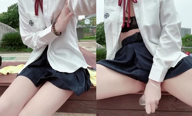 สาวสวยที่สุดที่มีผู้ติดตาม 210,000 คนบน Twitter เพรียวบาง Loli Princess [Rabbit รักน้ำพุ่ง] สมัครสมาชิกรูปถ่ายส่วนตัวและเธอสามารถมีรสเค็มหรือหวานในชุดเครื่องแบบต่าง ๆ และเปิดเผยอุปกรณ์ประกอบฉาก Ziwei นอกบ้านต่อหน้าผู้คน (2)