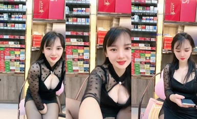 The best smoking hotel boss @Sheep Sheep Size Welfare Show (3)