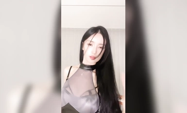 Tổng hợp 10 clip nhảy live của Ning Yichun (1)