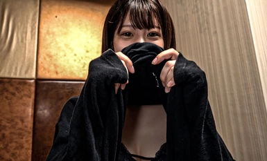 FC2-PPV-4426350 5/22까지 980pt【厳選4名収録! 고급스럽고 청초한 아가씨가 밀실에서 야리친 남자에게 마음껏 놀아나는 생생한 셀카 동영상.　무수정 - 질내 사정.