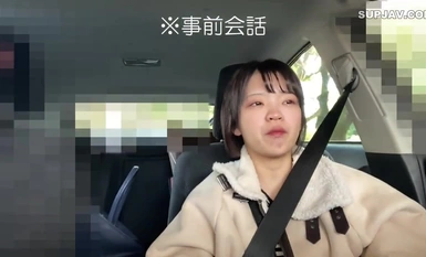 FC2-PPV-4430132 A naive, petite, E-cup ♡ "What matters to make you feel good in H is hardness and thickness," says the blowjob lover, Nakadashi!