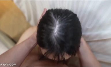 FC2-PPV-4414736 3日間！！80%OFF【初撮り】【顔出し】 極上の天使。説明不要の色白軟体ボディ。杭打ち騎乗位に自ら巨根を咥え嗚咽する様はエロスの化身。大量顔射のねっとり濃厚アクロバティックSEX。