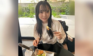 FC2-PPV-4412295 [#120] Tôi đã yêu khuôn mặt của một thần tượng thiếu kinh nghiệm ngay từ cái nhìn đầu tiên và bước vào khách sạn! ! Sau đó, chúng tôi đã có một cuộc ân ái lãng mạn, và cái cách cô ấy ngượng ngùng khi nói "Cảm giác thật tuyệt///" thật gợi tình và dễ thương đến mức tôi phải xuất tinh vào bên trong cô ấy...♡