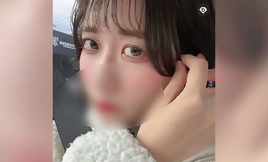 FC2-PPV-4404507 No. 74 Hana-chan, na isa pa ring walang muwang na 18 taong gulang pagkatapos lamang ng pagtatapos sa kanyang pagkabirhen, at tinanggal namin ang maskara ng isa't isa at nagkaroon ng seryosong lovey-dovey sex [Hana-chan 8th time]