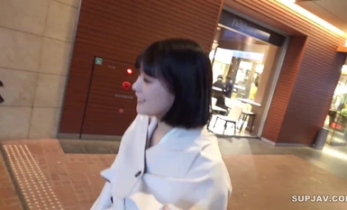 FC2-PPV-4404723 First time shooting and face to face! 3 days only! The day we found out that one innocent and serious college girl has huge H-cup tits... She sucks and squeezes her erect nipples, grinds on her cowgirl position, shakes her big tits in every direction and fucks them twice inside!