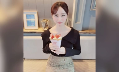 FC2-PPV-4405710 [2 parts] A beautiful girl changes and goes wild in the second round of sex. After a date with a beautiful woman who works at a beauty salon, a lot of Nakadashi is performed twice in a row + a lot of facial ejaculation on her beautiful white, big tits, and sensitive body!