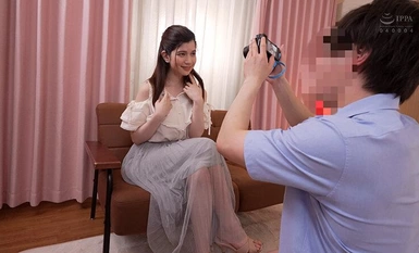 CEMD-512 Seorang wanita separuh cantik berkulit cerah yang jatuh cinta dengan lelaki yang ditemuinya ~4SEX~ Lauren Karen