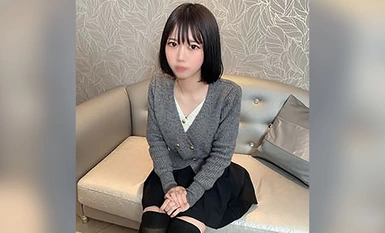 FC2-PPV-4396666 외모 최강 아이돌급 18세 음대생. 역대 남자친구 중 한 명과 함께 순백의 날씬한 몸매를 마음껏 만끽하며 대량 질내사정을 한다.