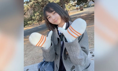 FC2-PPV-4372734 首次拍攝/臉部展示！ ！限量到明天！ ！聽話天真的藍髮中期還不知道如何達到高潮的女人◯◯生…在未發育的身體上連續2次陰道射精，未處理的鬃毛！ ！我不知道他們在背後秘密做這件事。