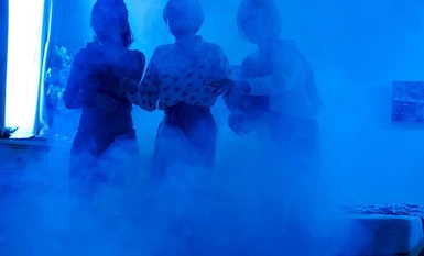 HUBLK-008 Dirty Gas Splash in a Room - Three Cute Big-Breasted Sisters-in-Law Suddenly Formed, Locked in a Room Filled with Dirty Gas, and in a Strong Rut