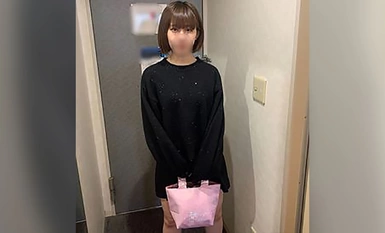 FC2-PPV-4355344 *Kuantiti awal terhad kepada 930 mata* [Menunjukkan muka] [3some/Creampie] Wanita berkahwin yang suaminya menggunakan kad pengenalannya tanpa kebenaran dan memaksanya meminjam wang tidak akan dapat membayar faedah, jadi saya akan mendedahk