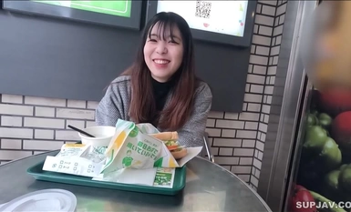 FC2-PPV-4354934 3 days! 70% OFF [Face to face] Non-fake! Private and close friends. The amateur naked sex, the dirty nipples, the obscene stiff pussy, the "this is my sister's lingerie". The girl is a very nice girl, and she is very beautiful!