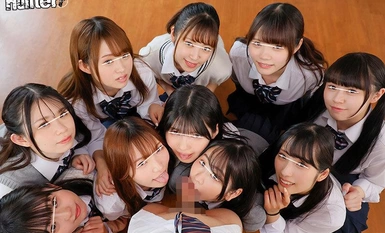 [Mosaic Destruction] HUNTC-087 - I'm the Only Man at School - School Cleaning is a Super Pantyla Heaven! I was so excited to see the infinite pantyhose spreading in my field of vision as I looked around! I was the only male when I transferred to a school that was an all-girls school until last year!