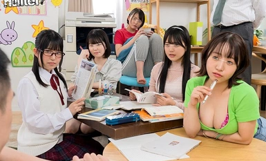 HUNTC-100 Tôi không thể hòa nhập ở trường nên tôi đã đến một trường học miễn phí và ở đó toàn là những đứa trẻ rắc rối và những cô gái điếm yêu gà trống và tôi là chàng trai duy nhất! Luôn luôn thú vị khi được chơi đùa với con cặc của bạn