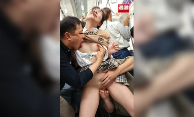 NHDTB-896 串刺しJ○痴●2 痴●師2人に挟み撃ちされ逃げられず上下の穴を塞がれた色白娘