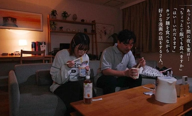 MOON-023 Spending all day with an assistant manga artist with glasses who has a bit of a twinkle in her eye, Mai Hanagari