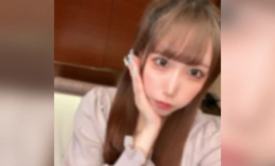 FC2-PPV-4342404 在人气最旺的大●浦公园寻找最漂亮的女孩，并屹立不倒！女孩们带着刚抓到的 F-cup 美女直奔酒店！ 她们进行了一场火辣辣的性爱！