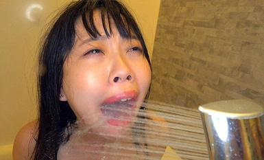 JRBA-020 When I secretly give my rebellious niece a diuretic and take her to rape her, she becomes incontinent and has a urinary panic at the limit of her endurance.