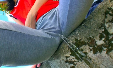 JRBA-020 When I secretly give my rebellious niece a diuretic and take her to rape her, she becomes incontinent and has a urinary panic at the limit of her endurance.