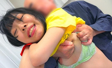 JRBA-020 When I secretly give my rebellious niece a diuretic and take her to rape her, she becomes incontinent and has a urinary panic at the limit of her endurance.