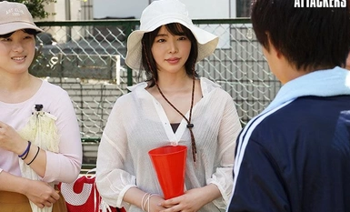 [Nawasak ang Mosaic] ATID-590 Naisip ko, ``Hinding-hindi ko mapapatawad ang isang relasyon,'' pero nakipagrelasyon ako sa coach ng soccer school ng anak ko. Tsubaki Sannomiya