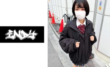 534IND-130 [私密拍摄] 与娇小短发女孩的 P 级活动_请不要犹豫，在初恋酒店迷惑的女孩体内射精。