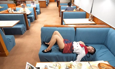 [Mosaic destruction] SVSHA-017 Shame! Beautiful girl complete lewdness hymenization big bang rotor voltage 85 times! A girl in a family restaurant who works part time with a bomb rotor that vibrates more powerfully than an electric horn and makes her incontinent outdoors mercilessly.