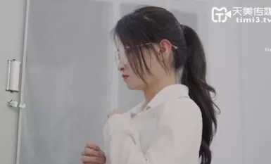 Kế hoạch ngày nhà giáo: Đe dọa một nữ giáo viên gợi cảm