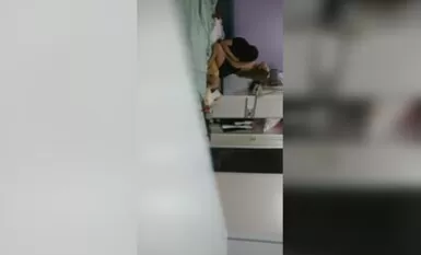 大宝寻花探会所返场KTV极品女，吊带睡衣扣穴调情，69姿势舔逼，翘起大屁股边自摸边舔屌