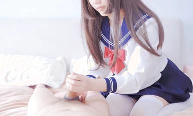 米胡桃(meehutao) 白絲水手服愛嗎？被操舒服了會主動騎在肉棒上榨汁的學妹