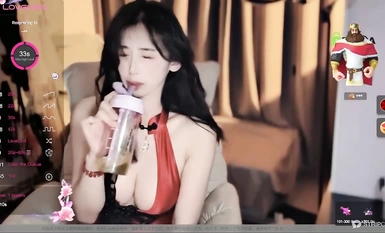 Stripchat極品美女主播 TuTu-1001