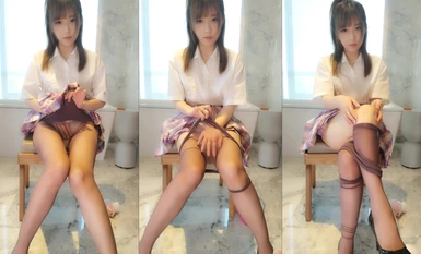 Top internet celebrity leaks! The four top female anchors of Douyu ASMR worth 10,000 yuan: the goddess of pure route [Little Witch Luna] Little Witch Luna 1