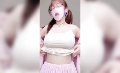 View of Yi Taotao's works (1)