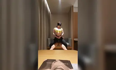 最新7月无水首发福利！推特80后190斤重型S【青火】啪啪调教记录，含冰口交、圣水洗脸、鸡巴套圈、逼里塞冰2