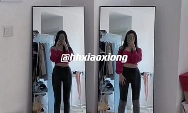 Gambar seks peribadi terkini guru jalang langsing "Bear Driver" suka mendedahkan krimnya dan berinteraksi dengan blogger kecergasan Brokoli untuk meniduri gadis kecil molek.