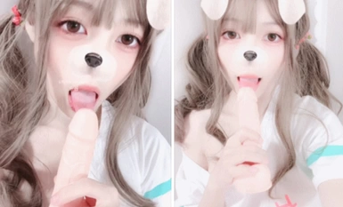 Twitter The ultimate contrast loli [Xiao Lingjiang] self-touching and inserting BB super pink and tender different COS collection (2)