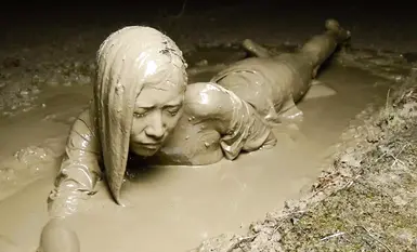 【轻度猎奇】高颜值日本气质素人少妇「mari_wam」OF露脸私拍反差美人妻沉沦精液地狱【第二弹】 (17)