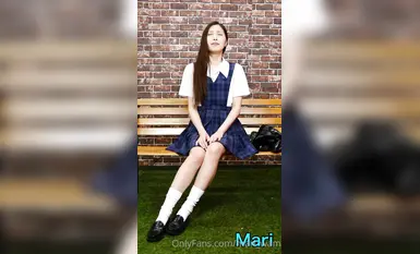 [Tò mò nhẹ] Thiếu nữ nghiệp dư xinh đẹp người Nhật "mari_wam" OF lộ mặt trong ảnh riêng tư và người vợ xinh đẹp tương phản chìm vào địa ngục tinh dịch [Phần 4] (5)