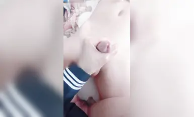 ⚡jk双马尾萝莉过膝袜裸足足交磨小穴打飞机啪啪口交，自己女上坐着鸡巴来回摇摆，逼粉奶大人形小母狗