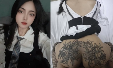 The best appearance contrasts with the 20-year-old, 167-meter-tall and 100-pound taller! Chengdu [Tutu] was fucked in all kinds of ways by her sponsor. The tattoo on her big butt is a perfect score from me for showing off her face. She is 20 years old, 167 years old, and 100 pounds tall! Chengdu [Tutu] was fucked in various ways by her sponsor. I give full marks to the tattoo on her big ass (2)