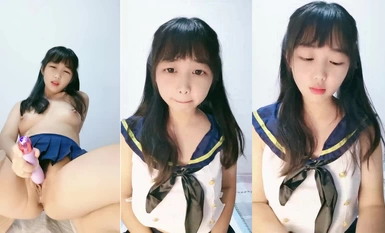 ツインポニーテールの若い学生の女の子[ドーナツ]がマンコを広げてピンクの柔らかいアワビをオナニーする (5)