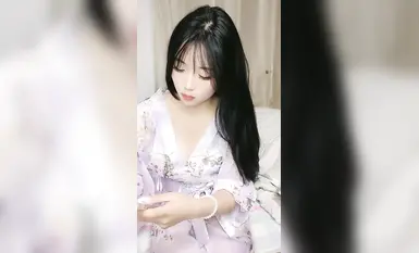 In July 2024, a newcomer, a student girl, [2006 Xiao Tiantian, 2006 Tiantian], a pure and beautiful little fairy, suddenly appeared with her white naked body, so beautiful and amazing! (2)