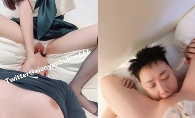 對話粗口淫盪，聲音甜美極品DOM調教女王【小鹽不困】門檻168私拍，舔逼SM喝尿花式調教賤男(7)