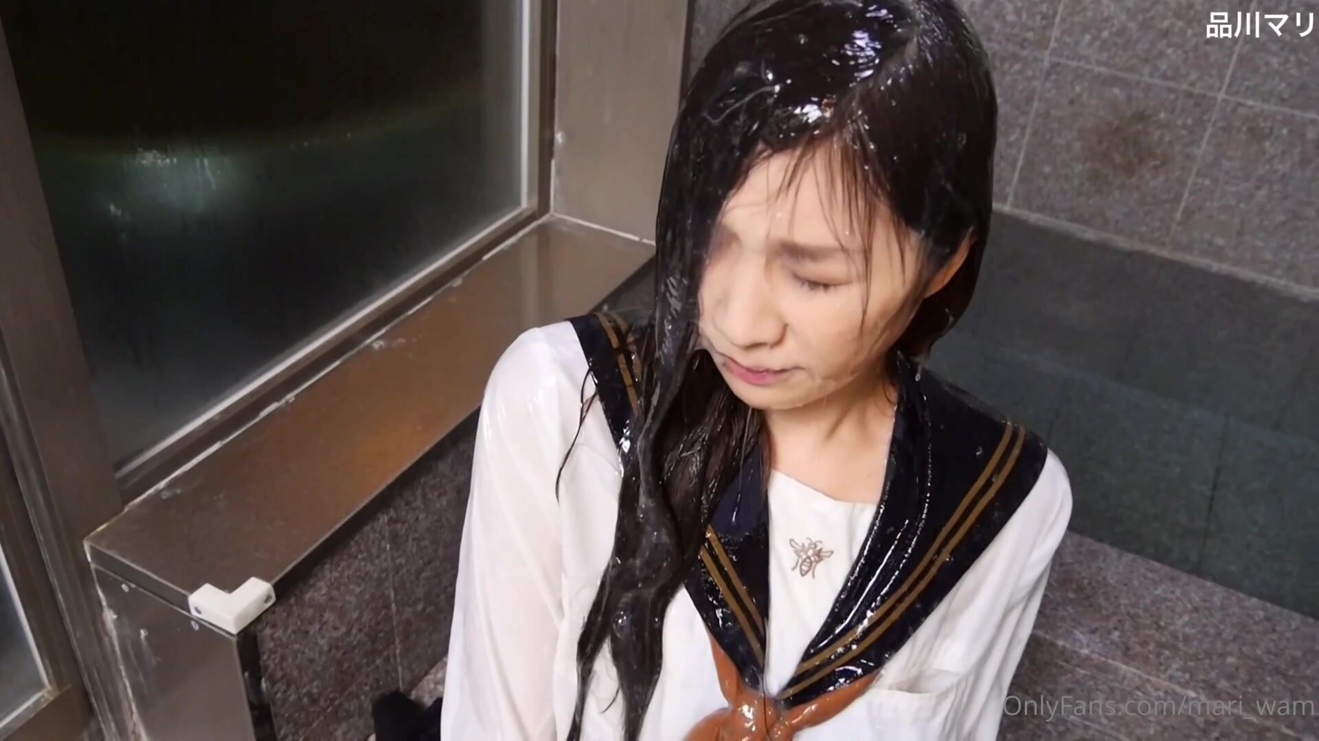 Mari Wam semen lustfull immersionclimax reached